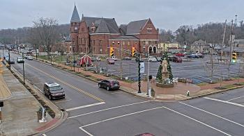 Weather camera view of City of Connersville.
