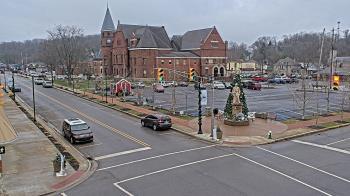 Weather camera view of City of Connersville.