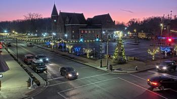 Weather camera view of City of Connersville.