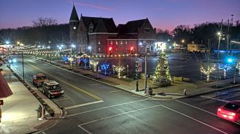 Weather camera view of City of Connersville.