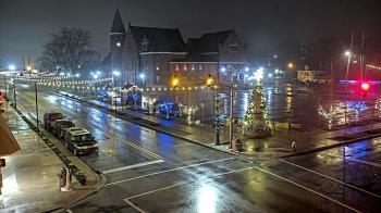 Weather camera view of City of Connersville.