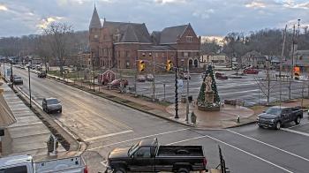Weather camera view of City of Connersville.