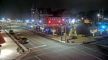 Weather camera view of City of Connersville.