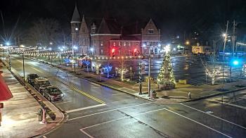 Weather camera view of City of Connersville.