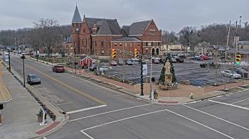 Weather camera view of City of Connersville.