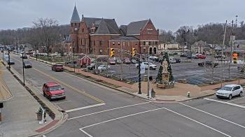 Weather camera view of City of Connersville.