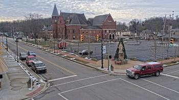 Weather camera view of City of Connersville.