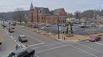 Weather camera view of City of Connersville.