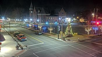 Weather camera view of City of Connersville.