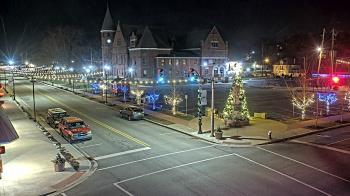 Weather camera view of City of Connersville.