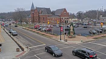 Weather camera view of City of Connersville.