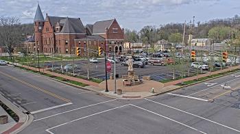 Weather camera view of City of Connersville.