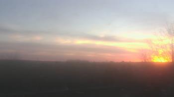 Weather camera view of Walkers Bluff.