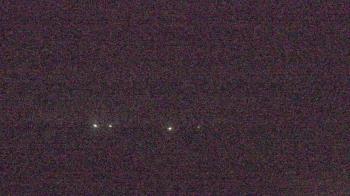 Weather camera view of Walkers Bluff.