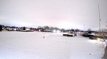 Weather camera view of Crestwood HS.