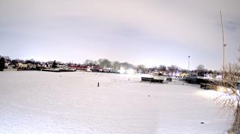 Weather camera view of Crestwood HS.