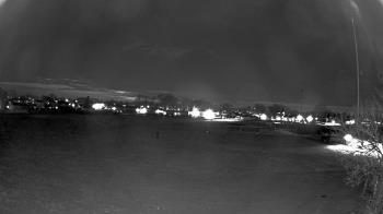 Weather camera view of Crestwood HS.