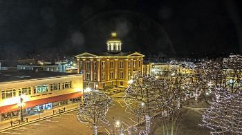 Weather camera view of City of Woodstock.