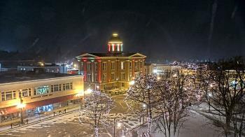 Weather camera view of City of Woodstock.