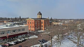 Weather camera view of City of Woodstock.