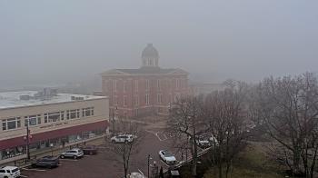 Weather camera view of City of Woodstock.