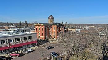 Weather camera view of City of Woodstock.