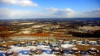 Weather camera view of Dirt Farm Brewing.