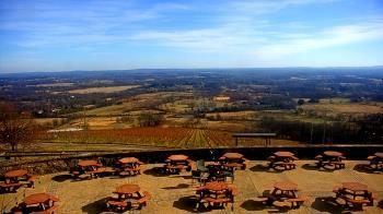 Weather camera view of Dirt Farm Brewing.