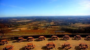 Weather camera view of Dirt Farm Brewing.