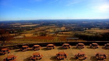 Weather camera view of Dirt Farm Brewing.