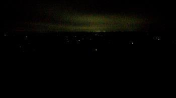 Weather camera view of Dirt Farm Brewing.