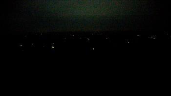 Weather camera view of Dirt Farm Brewing.