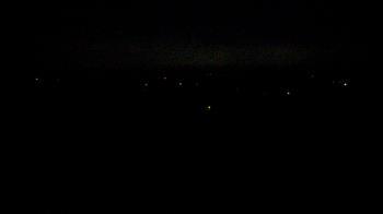 Weather camera view of Dirt Farm Brewing.