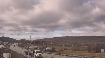 Weather camera view of Wessels Used Cars.