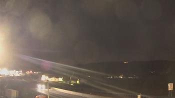 Weather camera view of Wessels Used Cars.