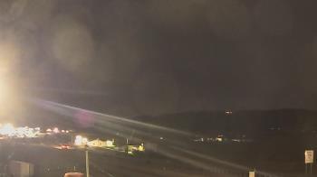 Weather camera view of Wessels Used Cars.