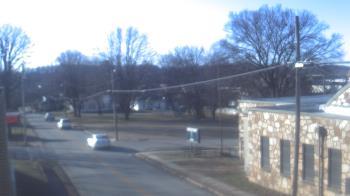 Weather camera view of Current River Career Center.