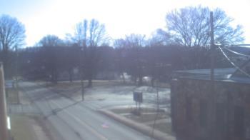 Weather camera view of Current River Career Center.