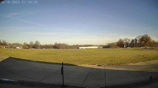 Weather camera view of The Oaks.
