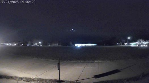 Weather camera view of The Oaks.