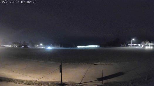 Weather camera view of The Oaks.
