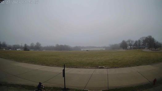 Weather camera view of The Oaks.