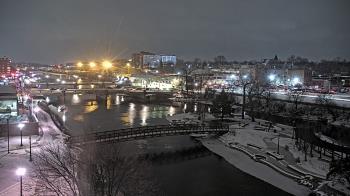 Weather camera view of City of Elgin.