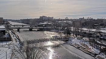 Weather camera view of City of Elgin.