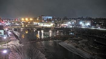 Weather camera view of City of Elgin.