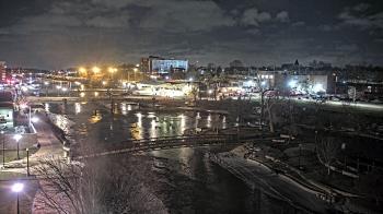 Weather camera view of City of Elgin.