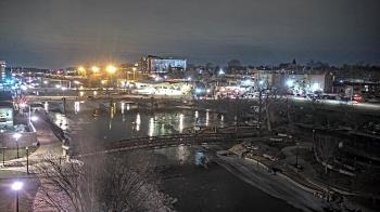 Weather camera view of City of Elgin.