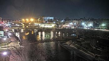 Weather camera view of City of Elgin.