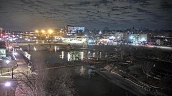 Weather camera view of City of Elgin.