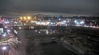 Weather camera view of City of Elgin.